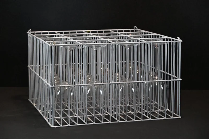 SCHOTT ZWIESEL ワイングラス 16脚 専用ラック付 クリスタルガラス